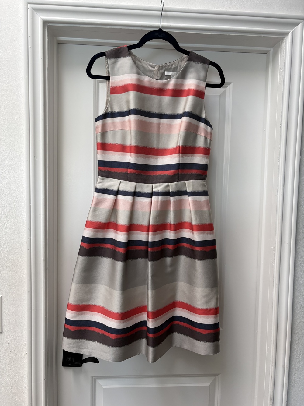 BOSS Hugo Boss Diljana Striped Fit & Flare Dress Sz 4 Pockets Textured Satin